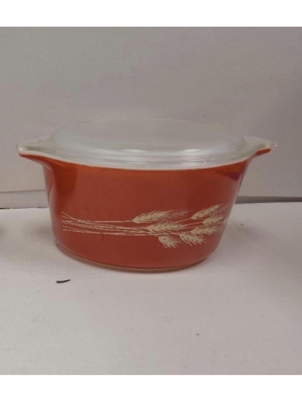 Pyrex Vintage Autumn Harvest 473-B with Lid